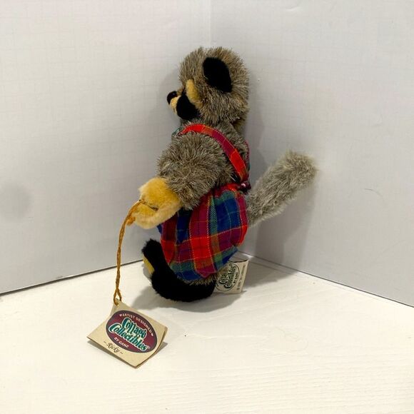Vintage Ganz Cottage Collection Ricky Plush Raccoon Toy with Plaid Overalls - Picture 4 of 13